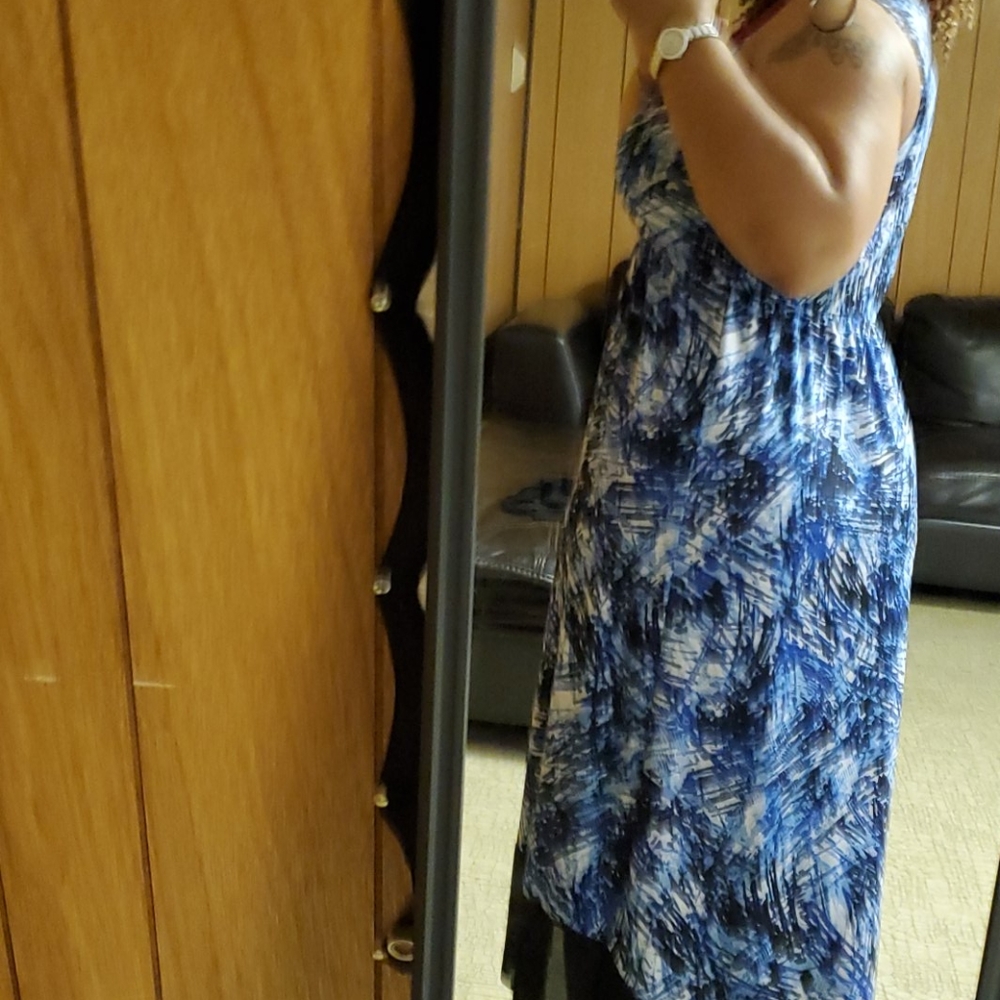 Dress - Picture 4 of 5